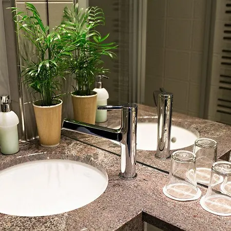 Steinenschanze Charming & Garden 3*