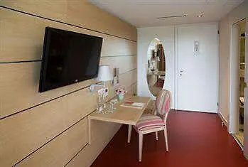 Steinenschanze Charming & Garden Hotel 3*